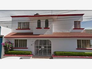 Casa en Venta en Nueva Chapultepec Morelia