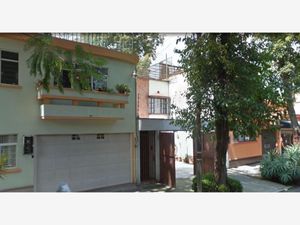 Casa en Venta en Del Carmen Coyoacán