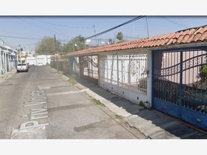 Casa en Venta en Quinta Velarde Guadalajara