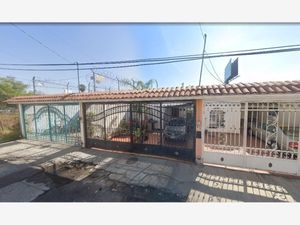 Casa en Venta en Quinta Velarde Guadalajara