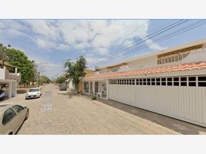 Casa en Venta en Valle Dorado II Mazatlán