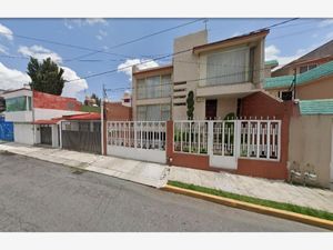 Casa en Venta en Valle Don Camilo Toluca