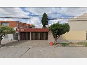 Casa en Venta en Las Águilas San Luis Potosí