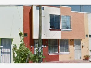 Casa en Venta en Parques de Zapopan Zapopan