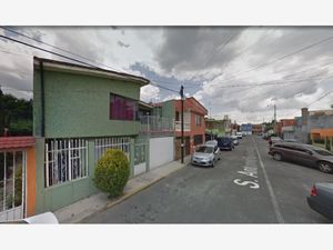 Casa en Venta en Dr. Jorge Jiménez Cantú Metepec