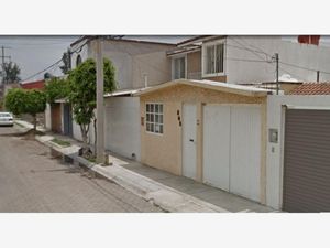 Casa en Venta en La Estancia Irapuato