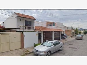 Casa en Venta en Quintas del Sol II Chihuahua