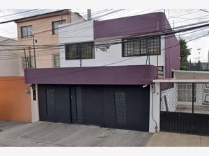 Casa en Venta en Valle de San Mateo Naucalpan de Juárez