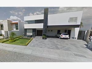 Casa en Venta en Cumbres del Lago Querétaro