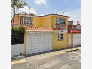 Casa en Venta en Loma de Canteras (Lomas de Cantera) Naucalpan de Juárez