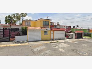 Casa en Venta en Loma de Canteras (Lomas de Cantera) Naucalpan de Juárez