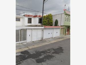 Casa en Venta en Las Marinas Metepec