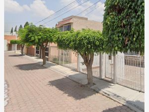 Casa en Venta en Calesa 2a Sección Querétaro