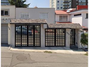 Casa en Venta en Lomas Verdes 1a Sección Naucalpan de Juárez