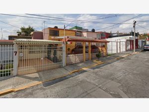 Casa en Venta en Ampliación Vista Hermosa Tlalnepantla de Baz