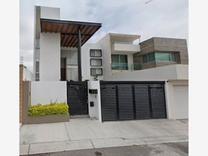 Casa en Venta en Colinas del Cimatario Querétaro