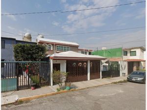 Casa en Venta en Bosques del Valle 1a Sección Coacalco de Berriozábal