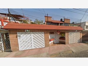 Casa en Venta en Bosques de Aragon Nezahualcóyotl