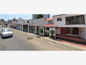 Casa en Venta en Lomas Verdes 1a Sección Naucalpan de Juárez