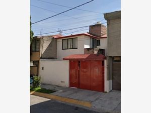 Casa en Venta en Unidad Victoria Toluca