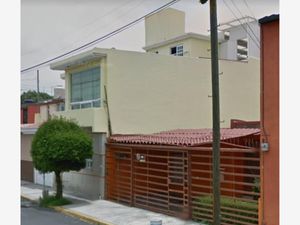 Casa en Venta en Valle de Santa Mónica Tlalnepantla de Baz