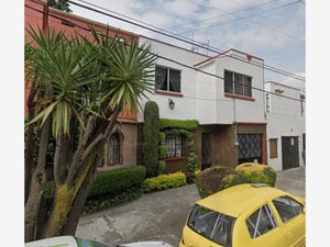 Casa en Venta en Claveria Azcapotzalco