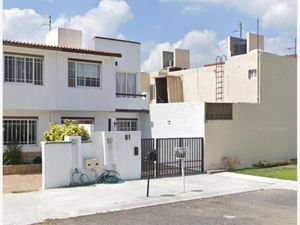 Casa en Venta en Santuarios del Cerrito Corregidora