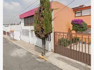 Casa en Venta en Ampliación Vista Hermosa Tlalnepantla de Baz