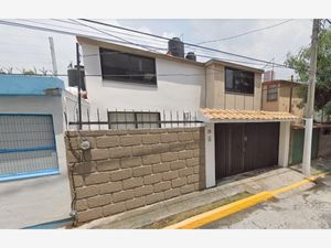 Casa en Venta en Viveros del Valle Tlalnepantla de Baz