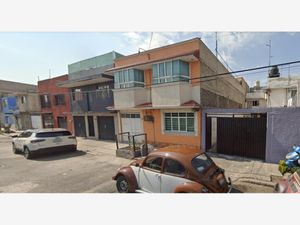 Casa en Venta en Las Aguilas Nezahualcóyotl