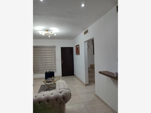 Casa en Renta en Puerta de Hierro Torreón