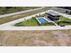 Terreno en Venta en Valle Imperial Zapopan