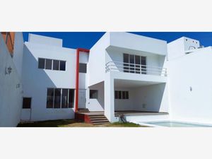 Casa en Venta en Burgos Bugambilias Temixco