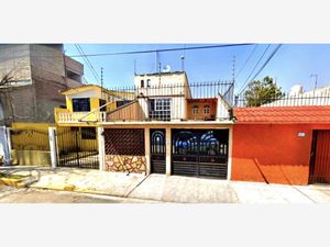 Casa en Venta en Jardines de Morelos Sección Ríos Ecatepec de Morelos