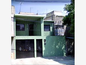 Casa en Venta en Metropolitana Tercera Sección Nezahualcóyotl