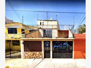 Casa en Venta en Jardines de Morelos Sección Ríos Ecatepec de Morelos