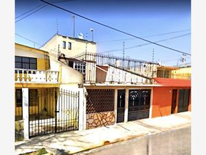 Casa en Venta en Jardines de Morelos Sección Ríos Ecatepec de Morelos