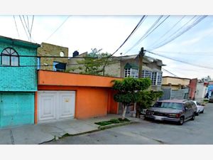 Casa en Venta en Jardines del Tepeyac Ecatepec de Morelos