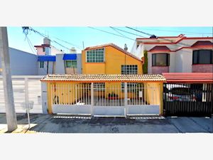 Casa en Venta en Valle Dorado Tlalnepantla de Baz