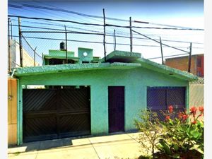 Casa en Venta en Lomas Estrella Iztapalapa