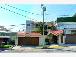 Casa en Venta en Lomas de Tecamachalco Naucalpan de Juárez