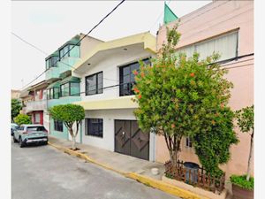 Casa en Venta en Escuadron 201 Iztapalapa