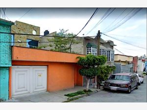 Casa en Venta en Jardines del Tepeyac Ecatepec de Morelos