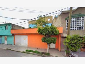 Casa en Venta en Jardines del Tepeyac Ecatepec de Morelos