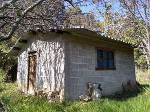 CASA CON EXTENSO TERRENO PARA INVERSIONISTAS, EN LA CIENEGA VILLA DEL CARBON