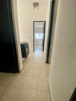 CASA EN PRIVADA, EXCELENTE UBICACIÓN, CARRETERA NACIONAL, SÚPER PRECIO!!