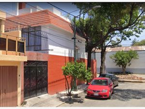 Casa en Venta en Ex-Hacienda El Rosario Azcapotzalco