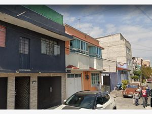 Casa en Venta en Las Aguilas Nezahualcóyotl