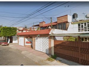 Casa en Venta en Bosques de Aragon Nezahualcóyotl