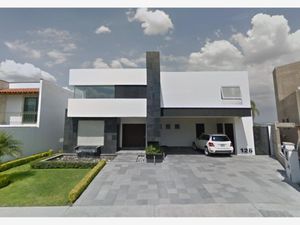 Casa en Venta en Cumbres del Lago Querétaro